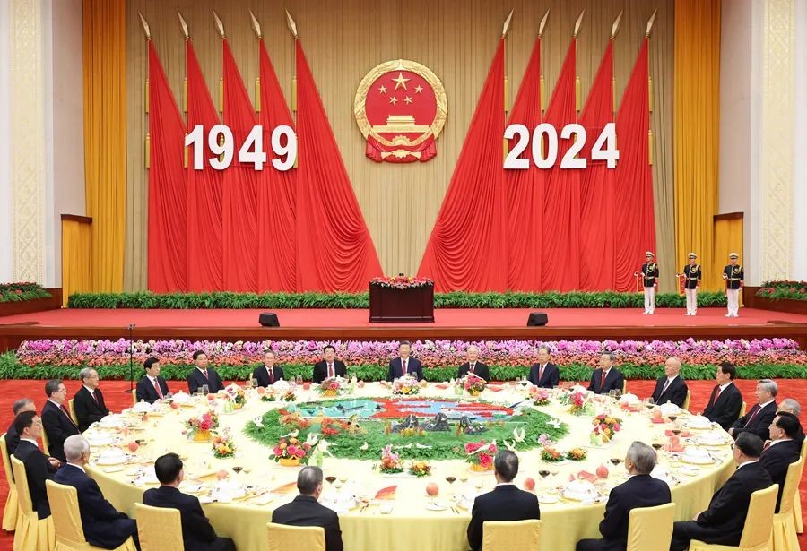 庆祝中华人民共和国成立75周年招待会在京隆重举行 习近平发表重要讲话